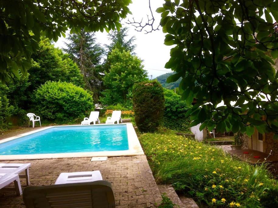 Grande Maison Familiale En Pierres Sud Ardeche Lalevade-dʼArdèche Exteriör bild
